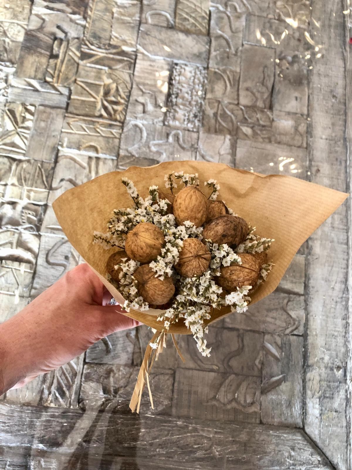 mini bouquet avec lilas de mer et noix