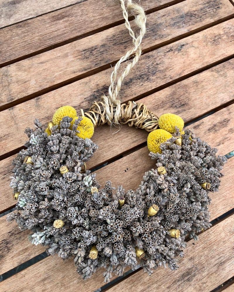 couronne lavande et coquelicots séchés